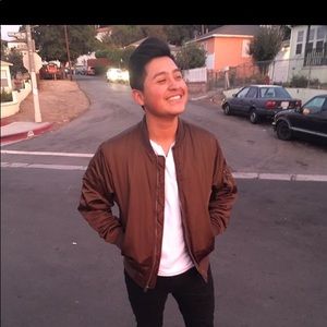 Meet your Posher, Roger